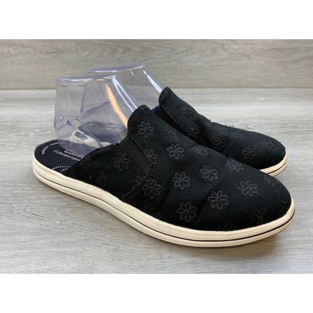Clarks Cloudsteppers Women's 9.5 Black Floral Embroidered Mule Sneakers Shoes